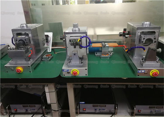 3000 Watt-Ultraschallmetallschweißens-Ausrüstung für Nickel-Masche und Nickel-Platten-Schweißen