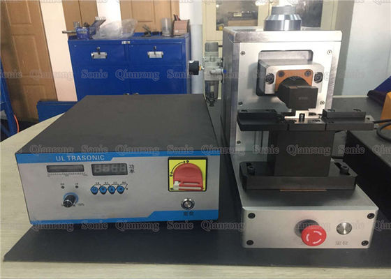 lötendes Ultraschallschweißen des Metall380v für kupferne Anschlüsse und Drähte 0,05 - 0.9Mpa